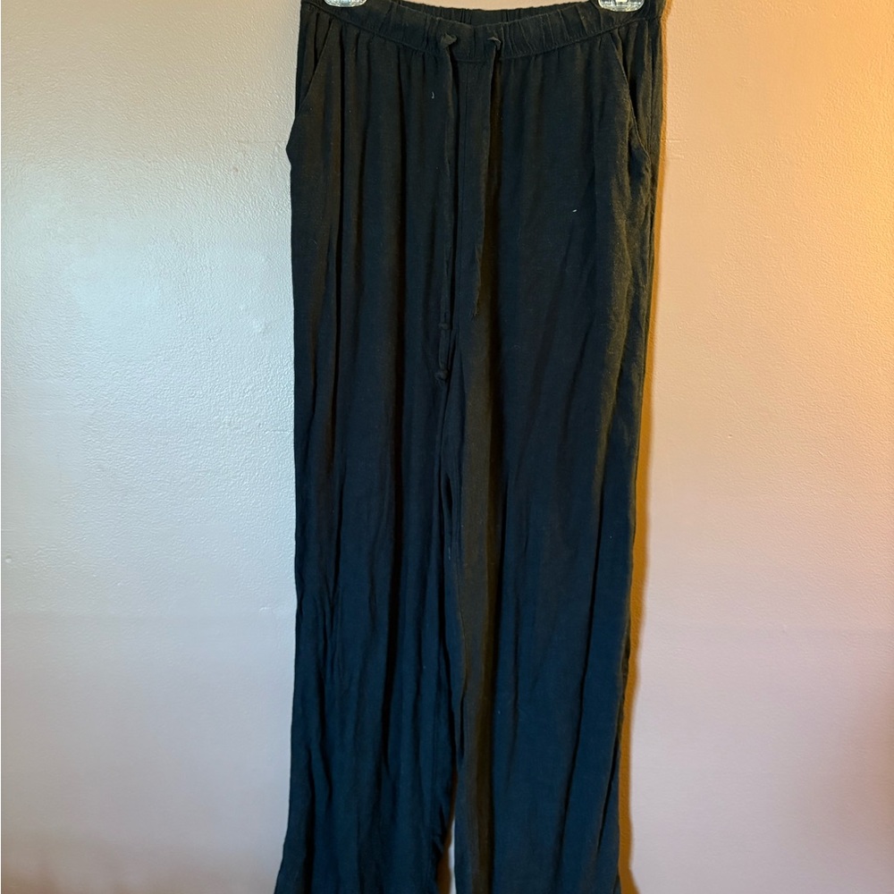 Black Wide-Leg Linen Pants
